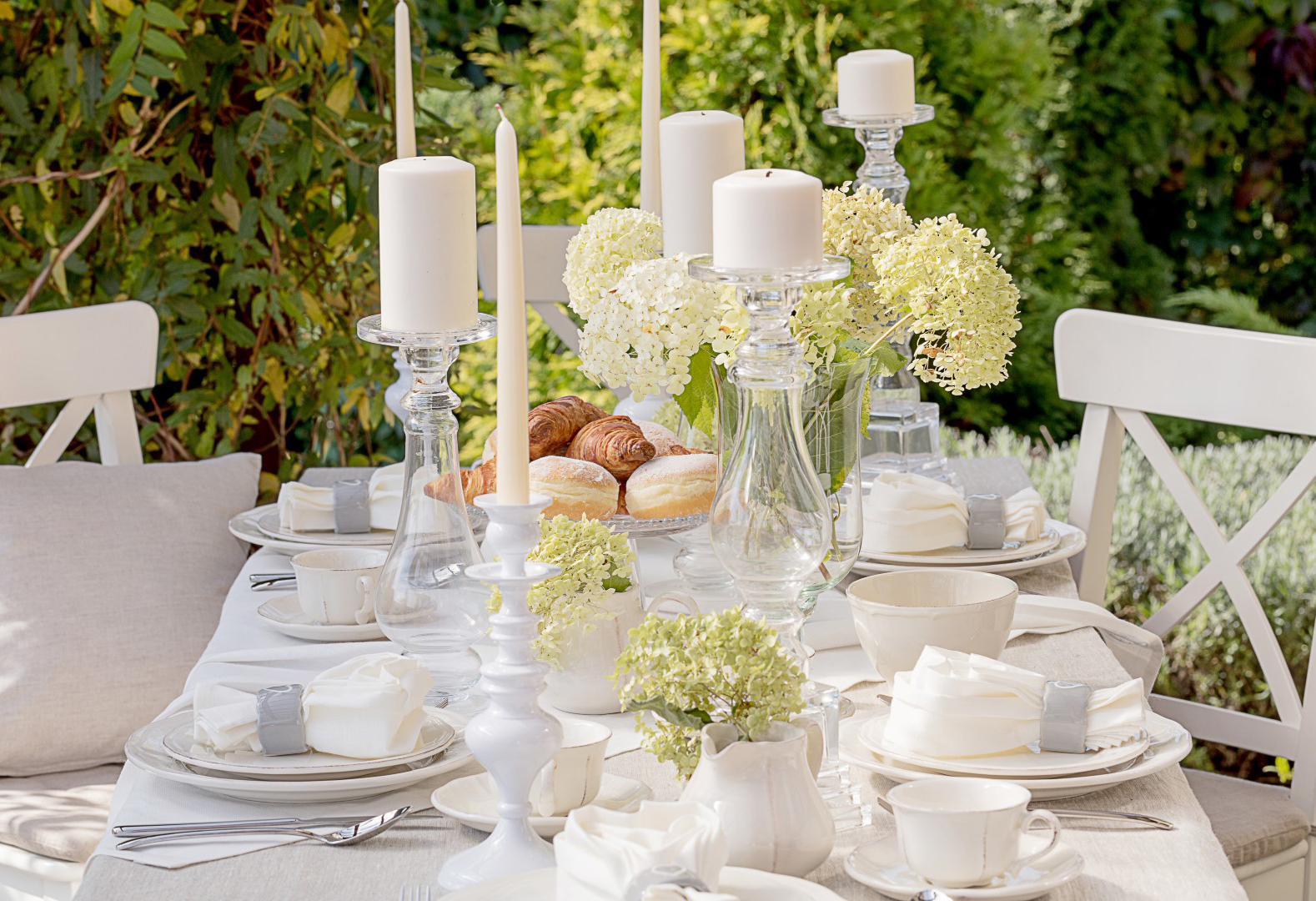 Gradina Tea Party in Alb