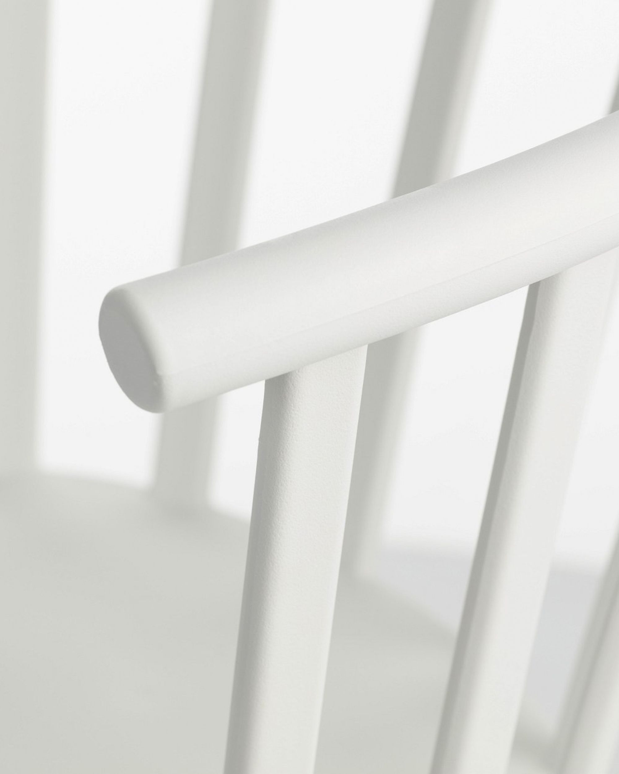 Scaun Madlen white (hover)