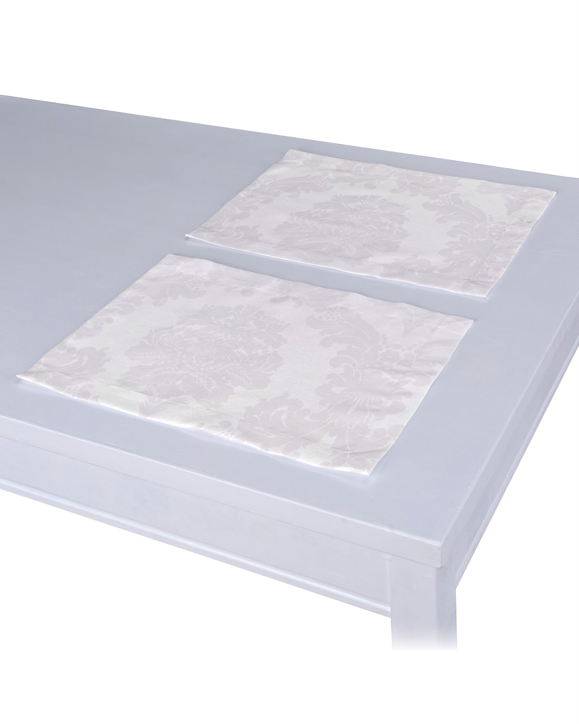Fata de masa (set 2 buc.) culoare alb Țesătură gloss, împletitură, cu model