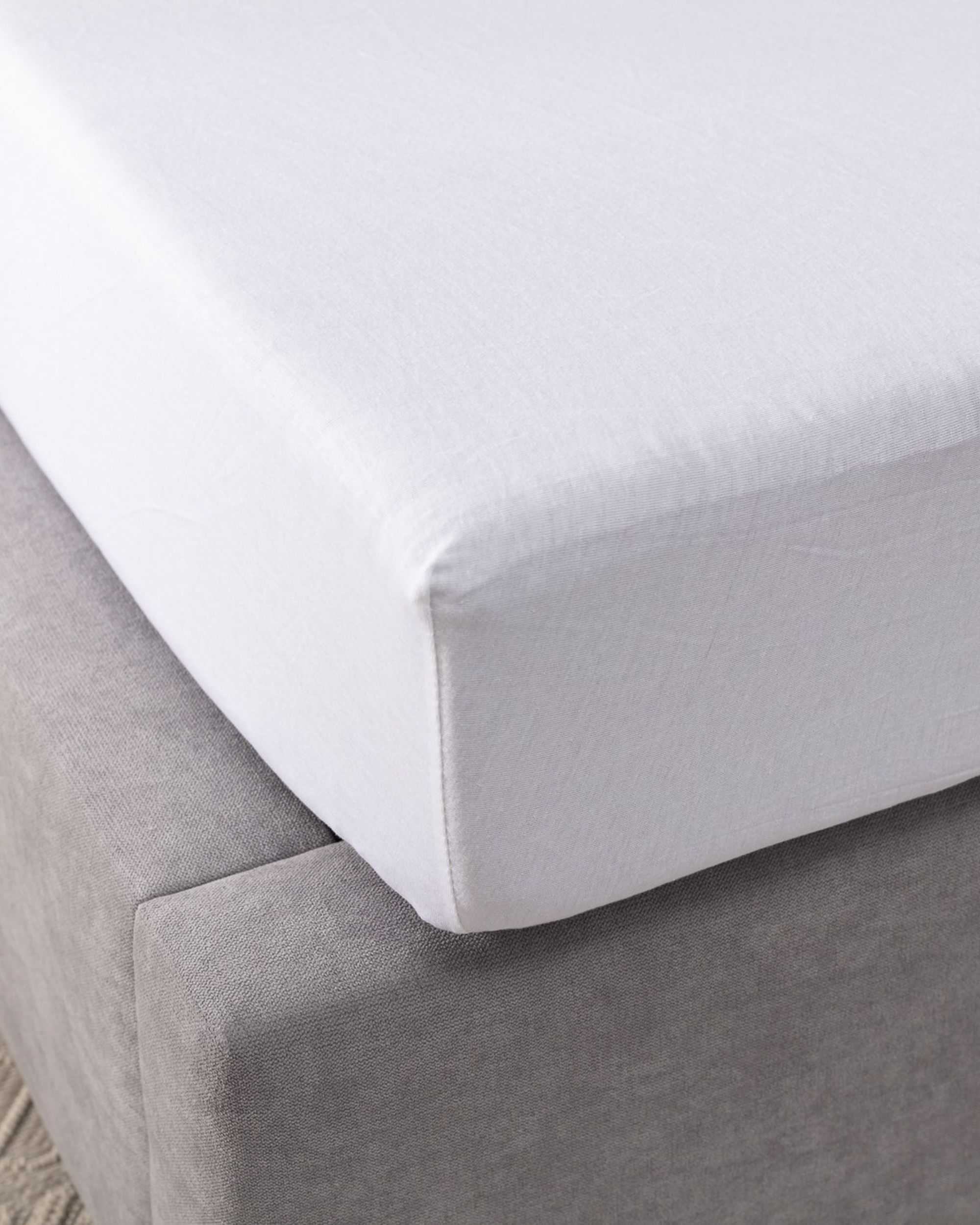 Cearșaf Jerry jersey cu bandă elastică 90x200cm white
