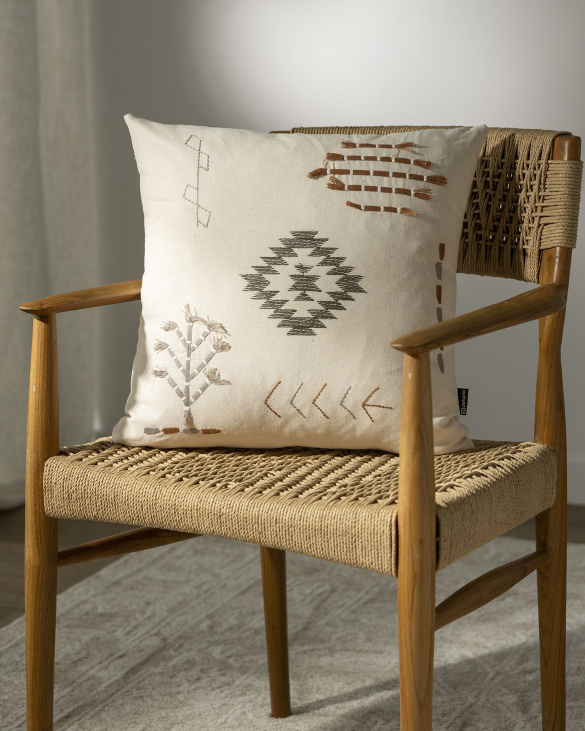 Husă de pernă Boho Root 45x45 cm (hover)